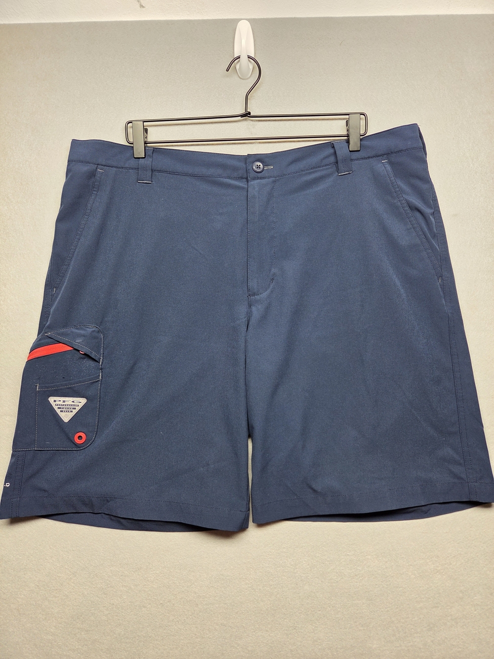 Columbia PFG Navy Cargo Shorts with Red Accent